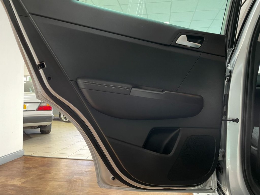 Used Kia Sportage 2017 for sale - 76496174: Photo 41