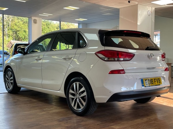 Used Hyundai i30 2018 for sale - 76033547: Photo 10