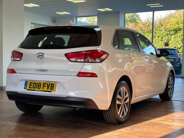 Used Hyundai i30 2018 for sale - 76033547: Photo 12