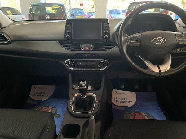Used Hyundai i30 2018 for sale - 76033547: Photo 19