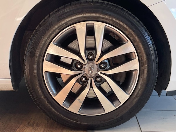 Used Hyundai i30 2018 for sale - 76033547: Photo 34
