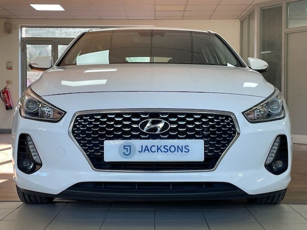 Used Hyundai i30 2018 for sale - 76033547: Photo 5