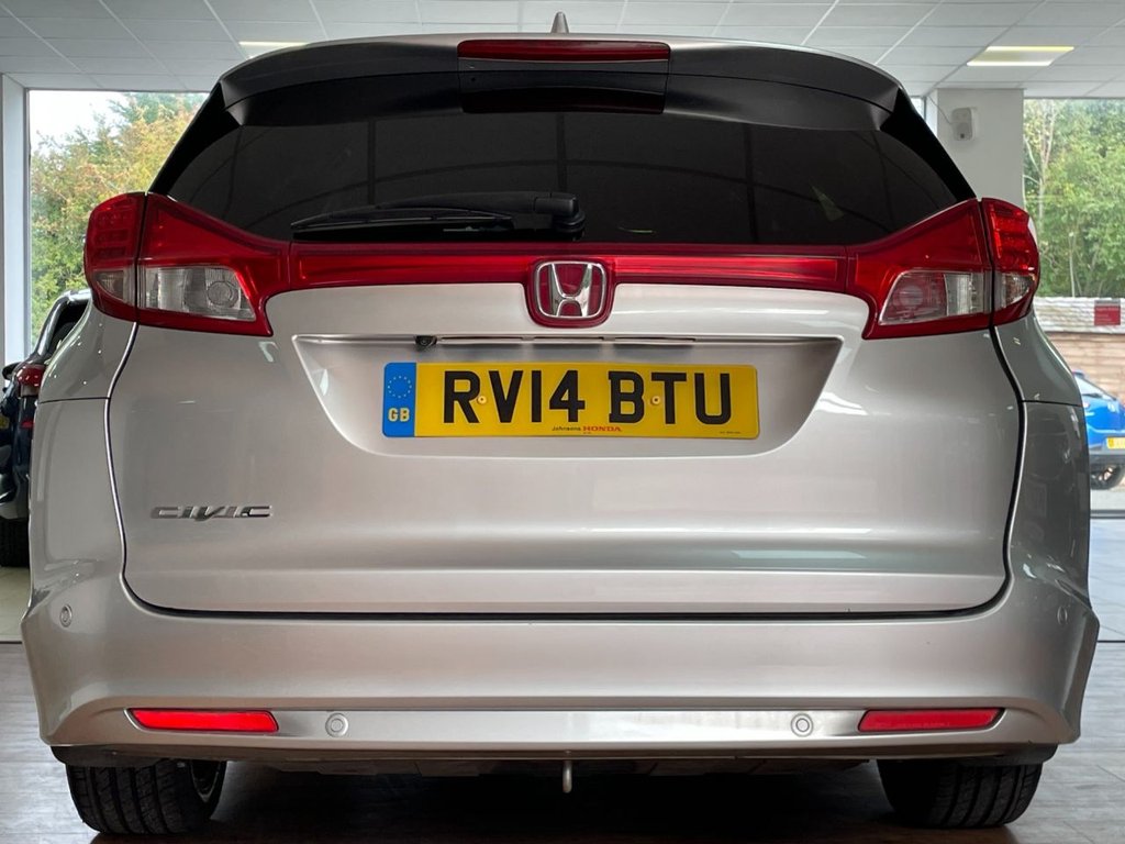 Used Honda Civic 2014 for sale - 76105557: Photo 11