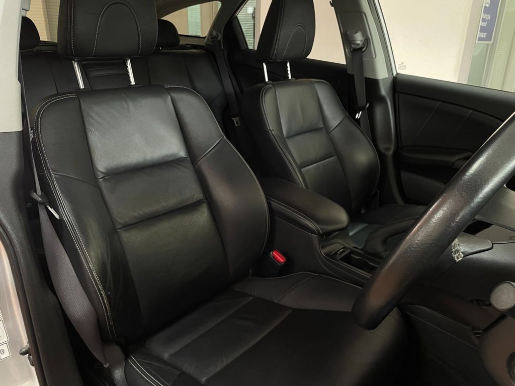 Used Honda Civic 2014 for sale - 76105557: Photo 17