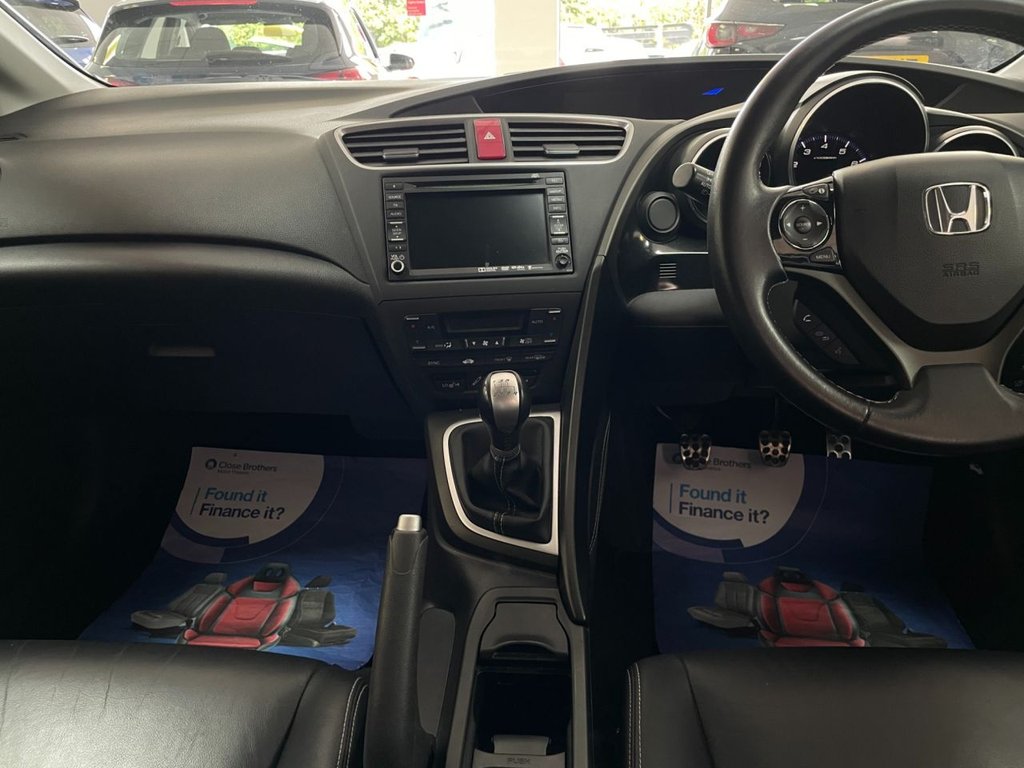Used Honda Civic 2014 for sale - 76105557: Photo 19