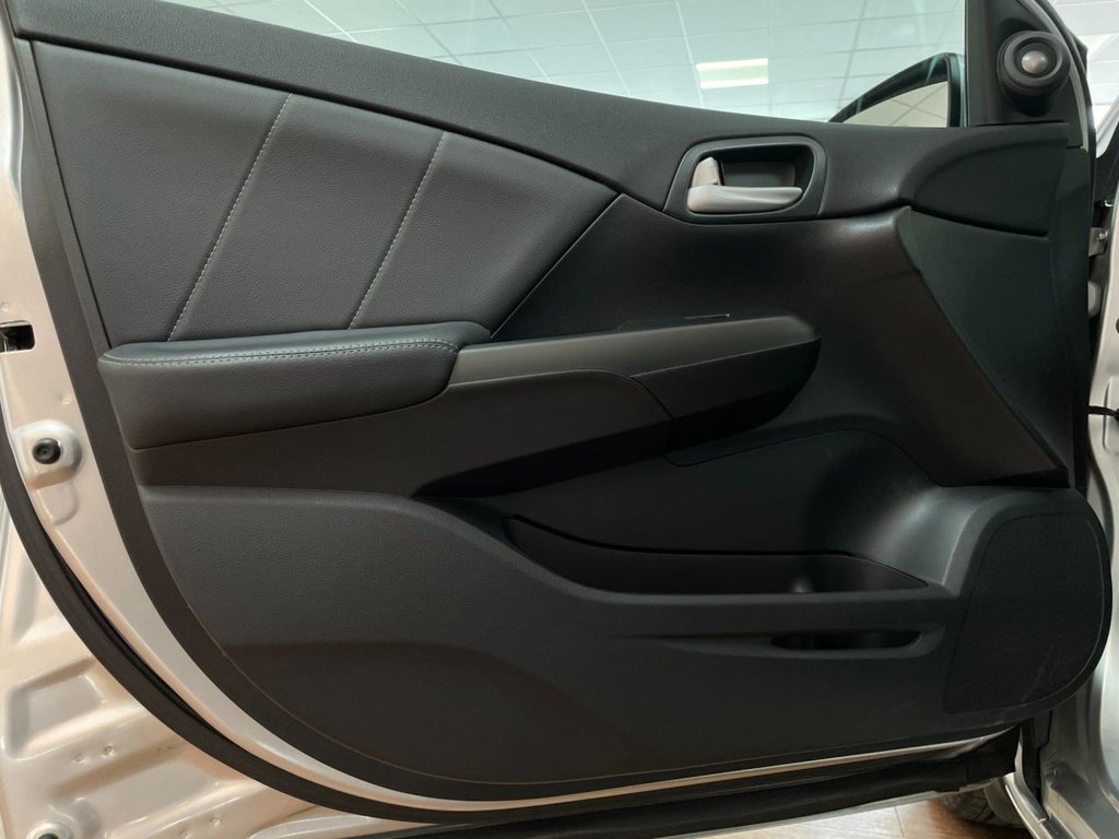 Used Honda Civic 2014 for sale - 76105557: Photo 44