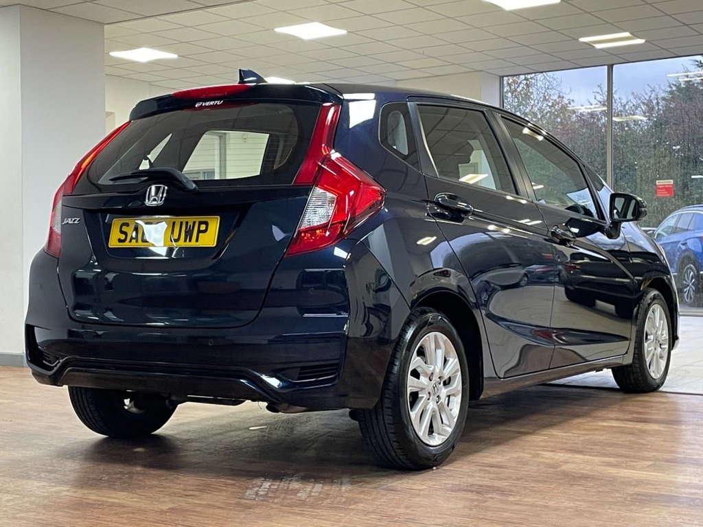 Used Honda Jazz 2019 for sale - 76582079: Photo 12