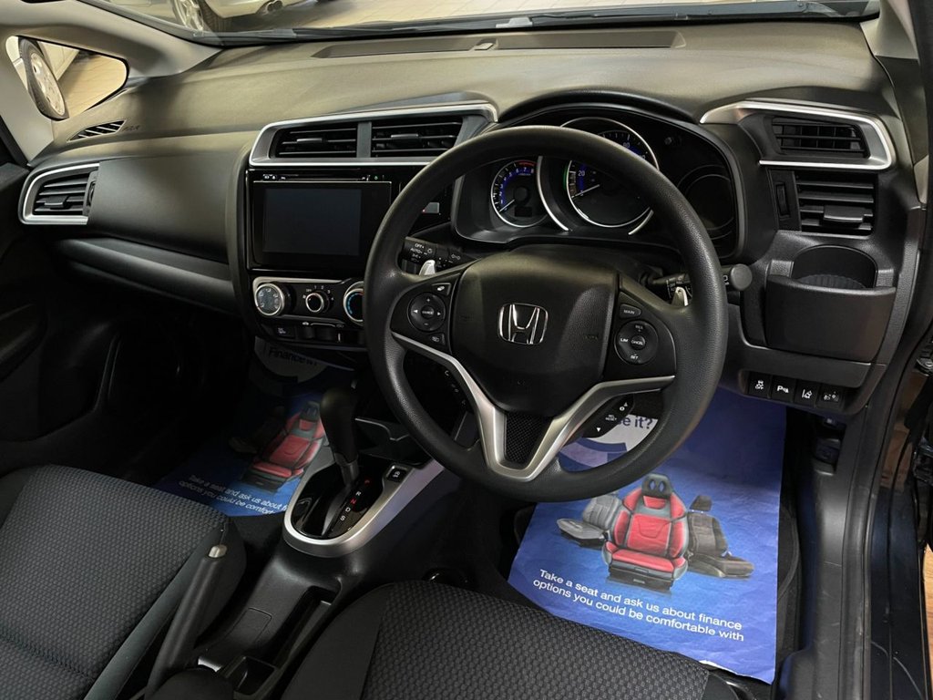 Used Honda Jazz 2019 for sale - 76582079: Photo 15