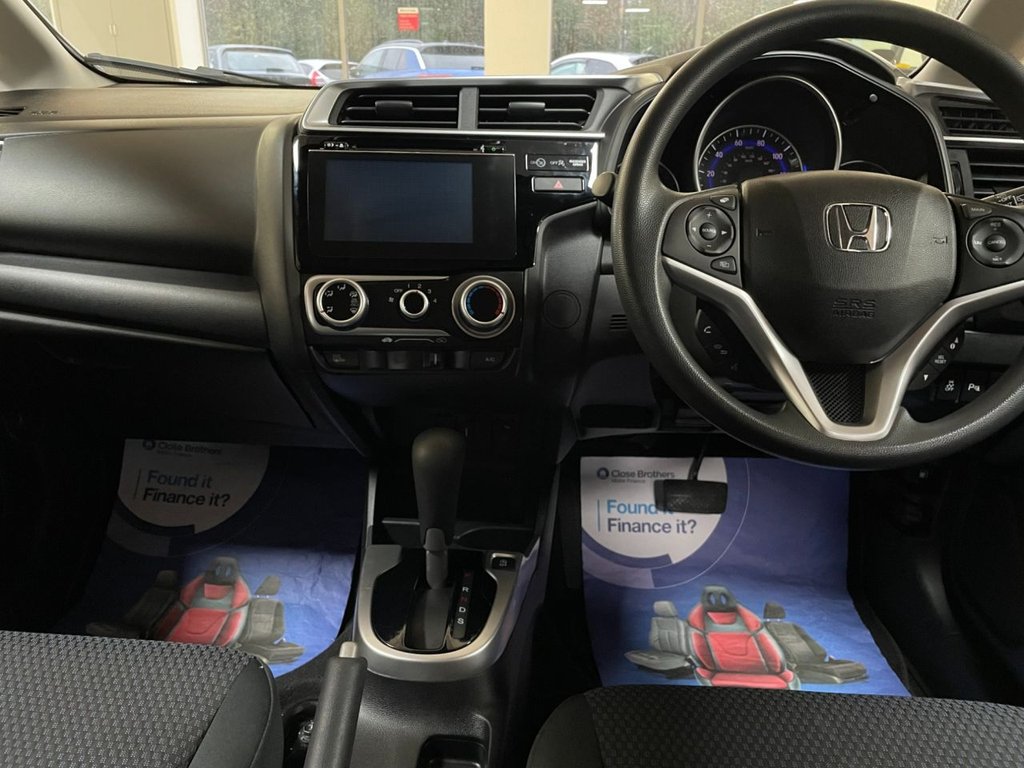 Used Honda Jazz 2019 for sale - 76582079: Photo 19