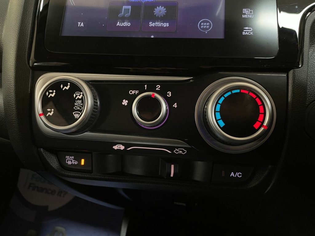 Used Honda Jazz 2019 for sale - 76582079: Photo 24