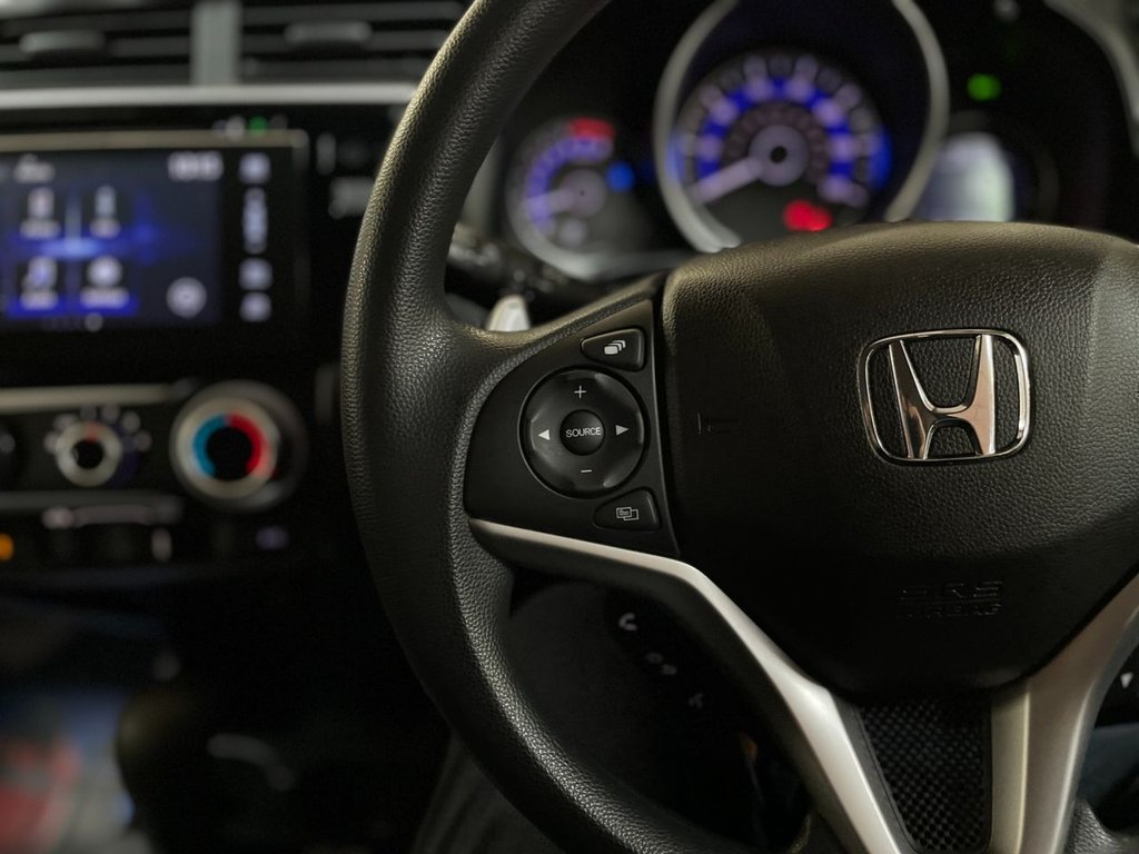 Used Honda Jazz 2019 for sale - 76582079: Photo 27