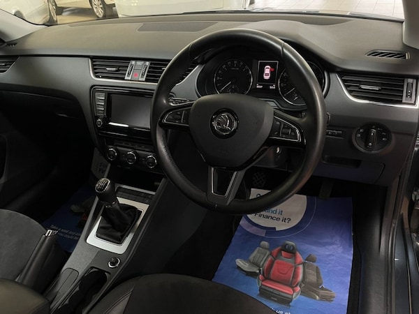Used Skoda Octavia 2015 for sale - 76256099: Photo 15