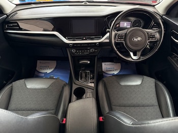 Used Kia Niro 2020 for sale - 78701888: Photo
