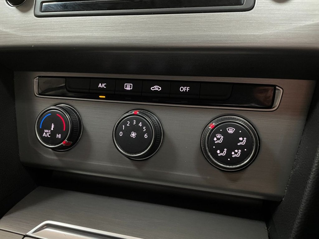 Used Volkswagen Passat 2015 for sale - 76429618: Photo 25