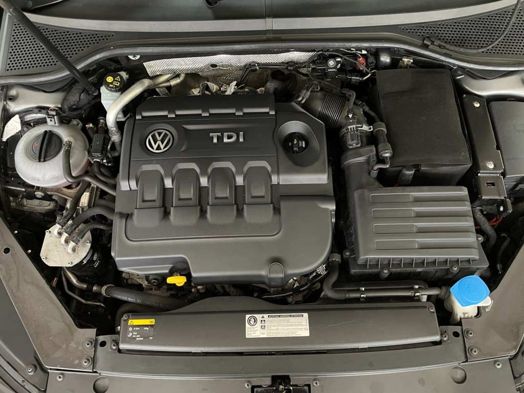 Used Volkswagen Passat 2015 for sale - 76429618: Photo 42