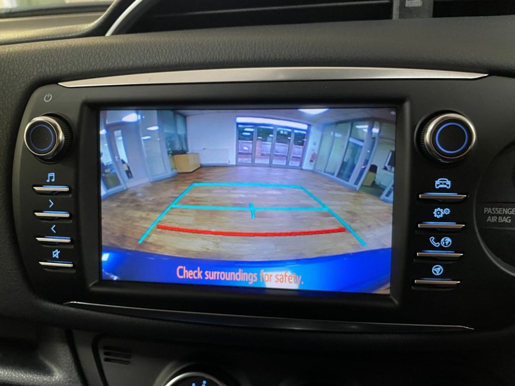 Used Toyota Yaris 2017 for sale - 76950178: Photo 27