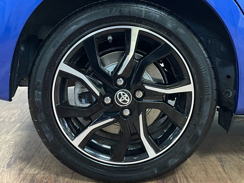 Used Toyota Yaris 2017 for sale - 76950178: Photo 35