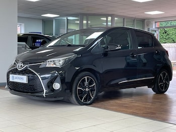 Used Toyota Yaris 2016 for sale - 75432795: Photo