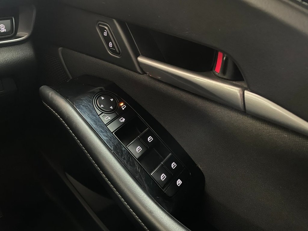 Used Mazda CX-30 2022 for sale - 76934632: Photo 32