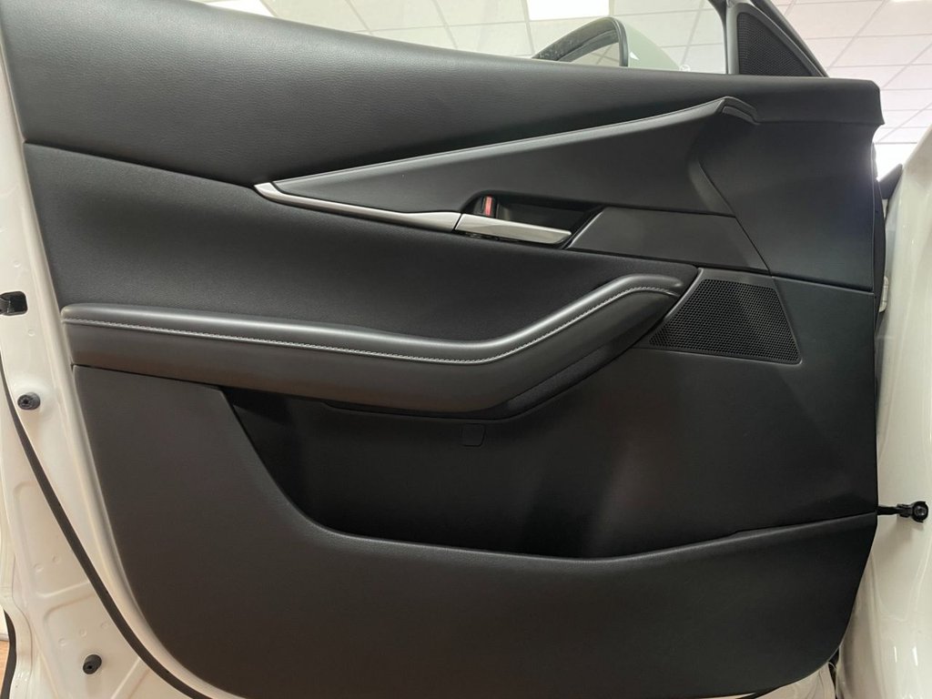 Used Mazda CX-30 2022 for sale - 76934632: Photo 43