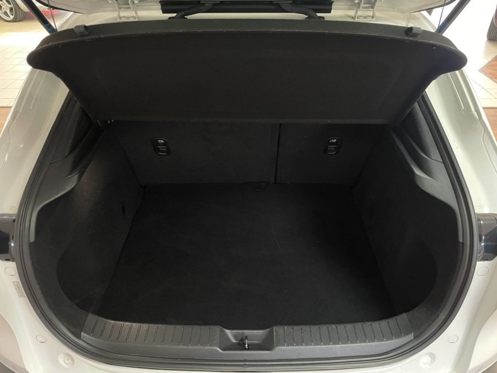 Used Mazda CX-30 2022 for sale - 76934632: Photo 45