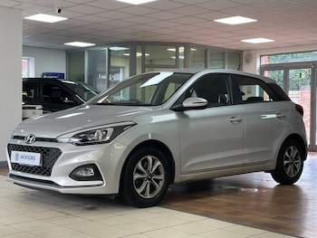 Used Hyundai i20 2019 for sale - 75937291: Photo