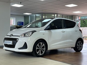 Used Hyundai i10 2019 for sale - 75281462: Photo