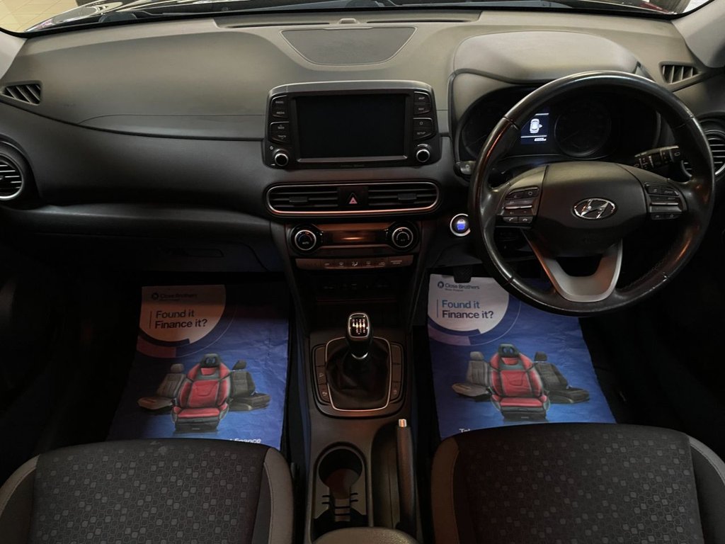 Used Hyundai KONA 2018 for sale - 76740215: Photo 2