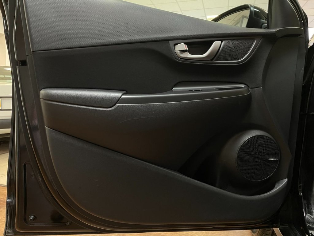 Used Hyundai KONA 2018 for sale - 76740215: Photo 43