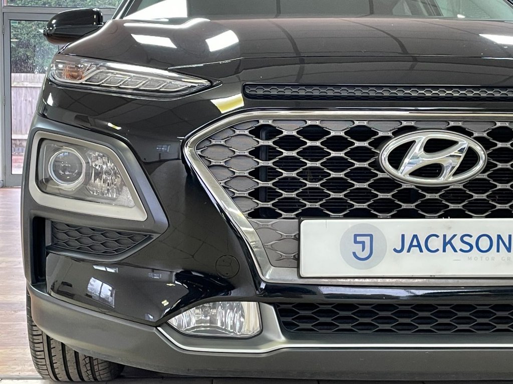 Used Hyundai KONA 2018 for sale - 76740215: Photo 6