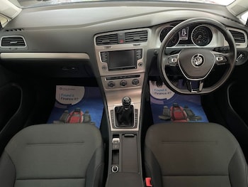 Used Volkswagen Golf 2016 for sale - 75721851: Photo