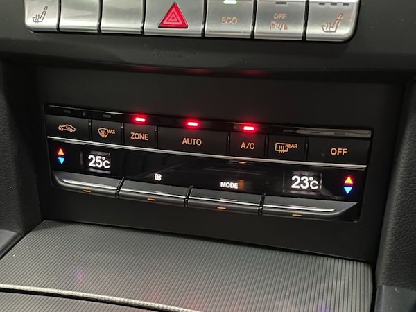 Used Mercedes-Benz E-Class 2014 for sale - 76028984: Photo 25