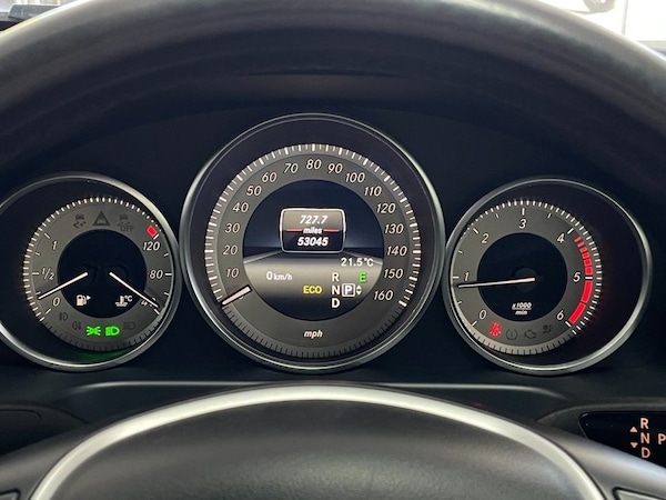Used Mercedes-Benz E-Class 2014 for sale - 76028984: Photo 31