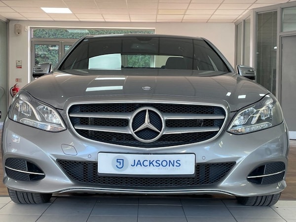 Used Mercedes-Benz E-Class 2014 for sale - 76028984: Photo 5