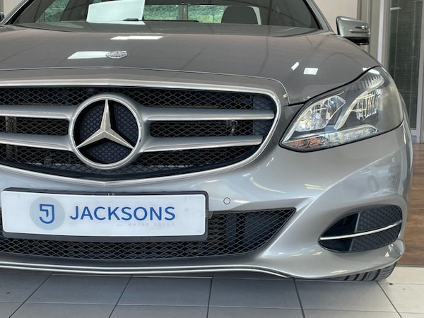 Used Mercedes-Benz E-Class 2014 for sale - 76028984: Photo 7