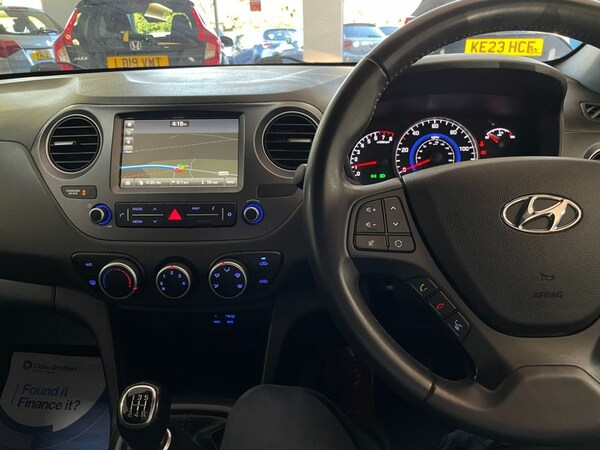 Used Hyundai i10 2019 for sale - 76241341: Photo 21