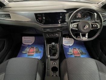 Used Volkswagen Polo 2021 for sale - 76509532: Photo