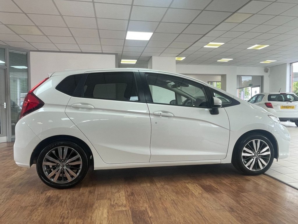 Used Honda Jazz 2018 for sale - 76751035: Photo 13