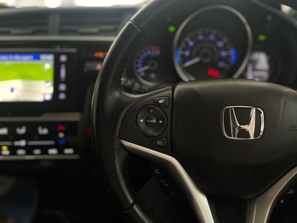 Used Honda Jazz 2018 for sale - 76751035: Photo 29