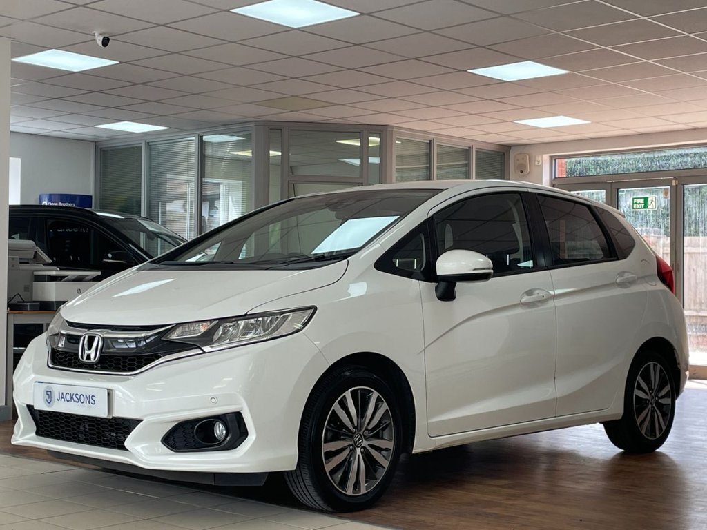Used Honda Jazz 2018 for sale - 76751035: Photo 4