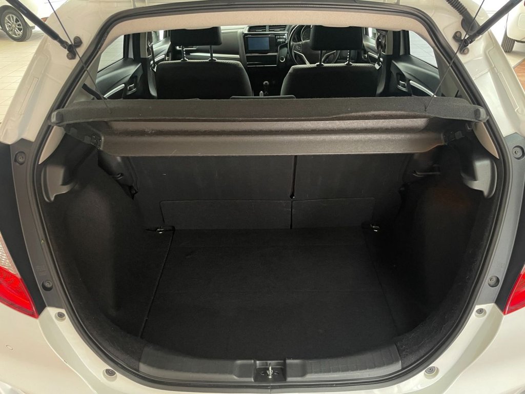 Used Honda Jazz 2018 for sale - 76751035: Photo 45