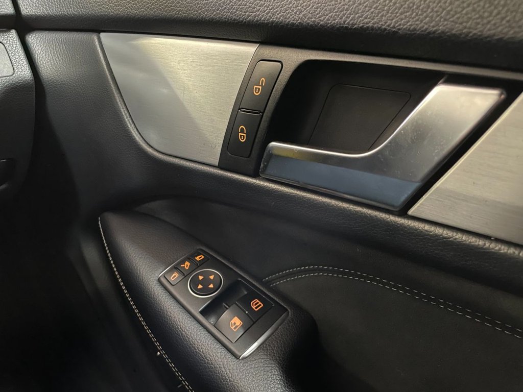 Used Mercedes-Benz C Class 2015 for sale - 76454110: Photo 29