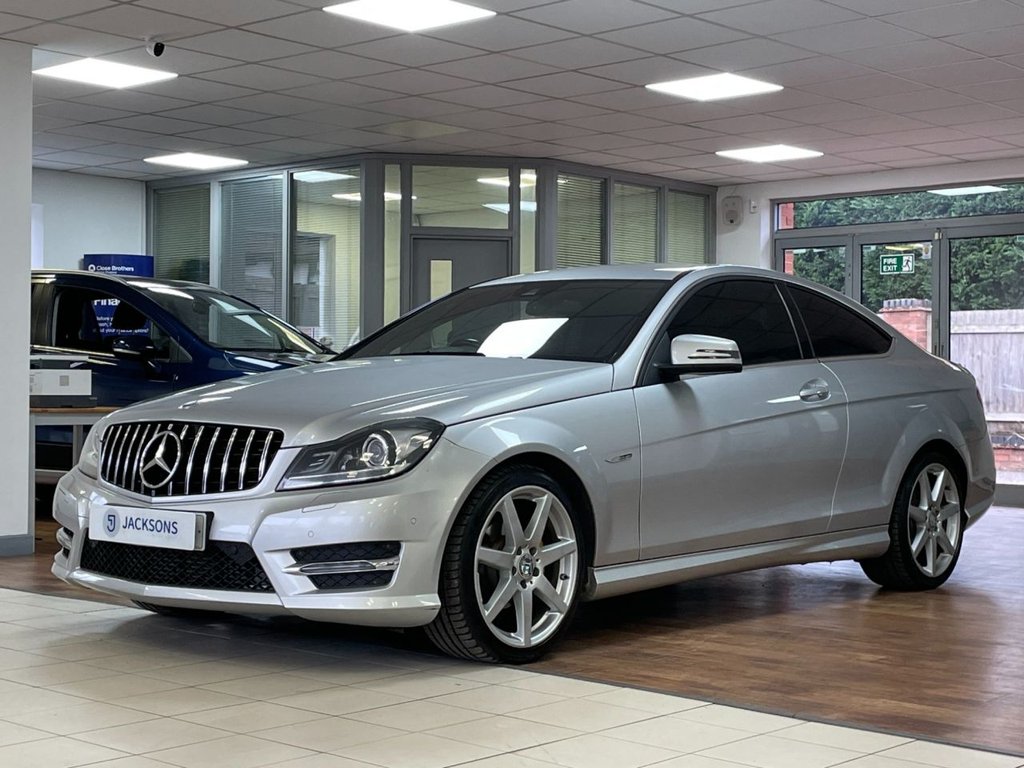 Used Mercedes-Benz C Class 2015 for sale - 76454110: Photo 4