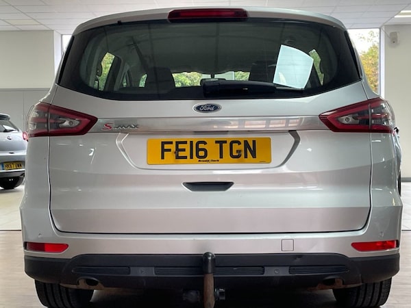 Used Ford S-Max 2016 for sale - 76279501: Photo 11