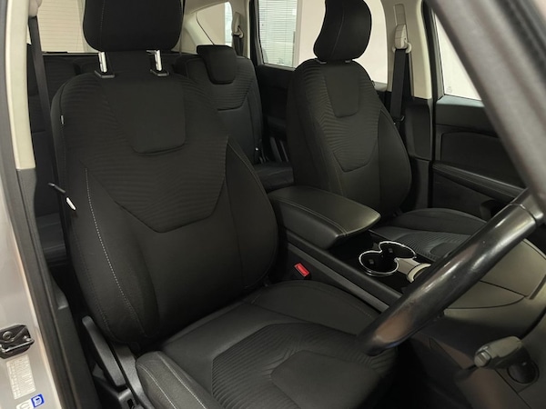 Used Ford S-Max 2016 for sale - 76279501: Photo 17