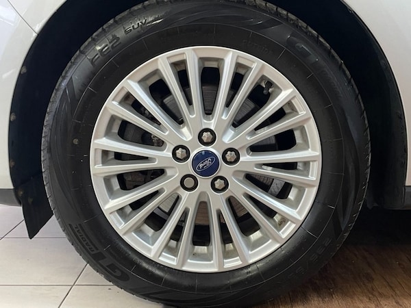 Used Ford S-Max 2016 for sale - 76279501: Photo 37