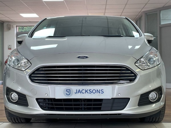 Used Ford S-Max 2016 for sale - 76279501: Photo 5