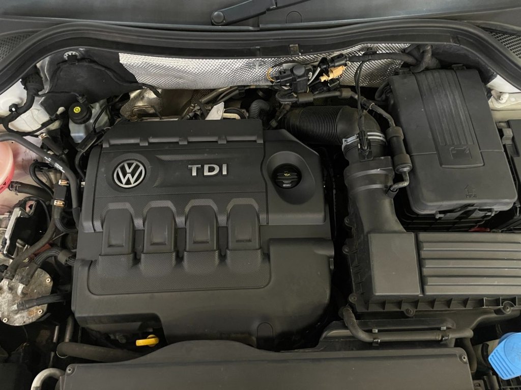Used Volkswagen Tiguan 2015 for sale - 76313178: Photo 42