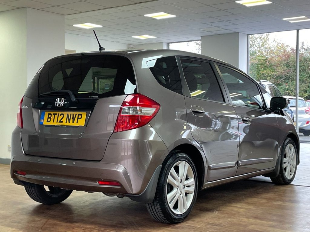 Used Honda Jazz 2012 for sale - 76685882: Photo 12