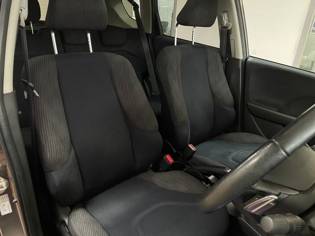Used Honda Jazz 2012 for sale - 76685882: Photo 17